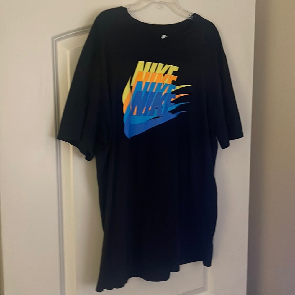 Nike tee shirt